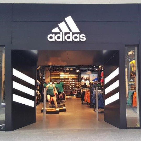 Adidas Centro Comercial Splau, Barcelona