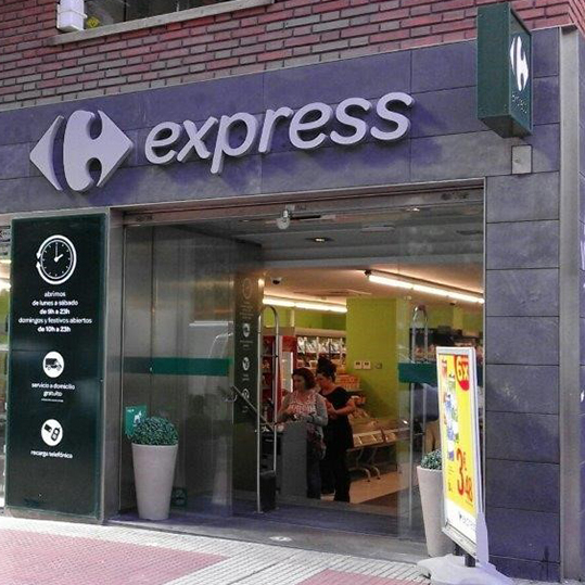 Carrefour express en Santa Engrancia, Madrid